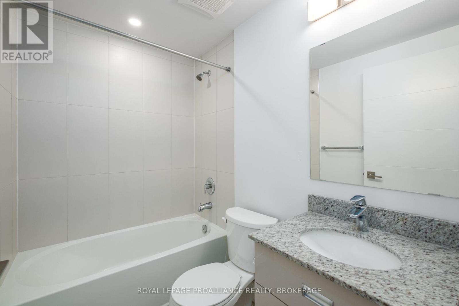 415 - 652 Princess Street, Kingston, Ontario  K7L 1E5 - Photo 4 - X12415056