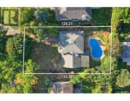 111 GLOUCESTER AVENUE, Oakville, Ontario