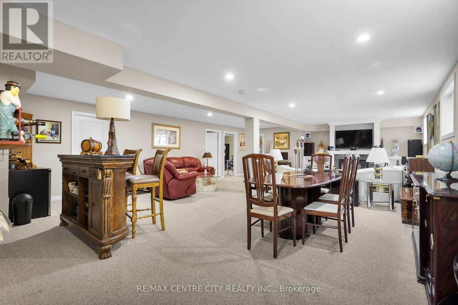 9 Willard Crescent, Middlesex Centre, Ontario  N0L 1R0 - Photo 29 - X12415100