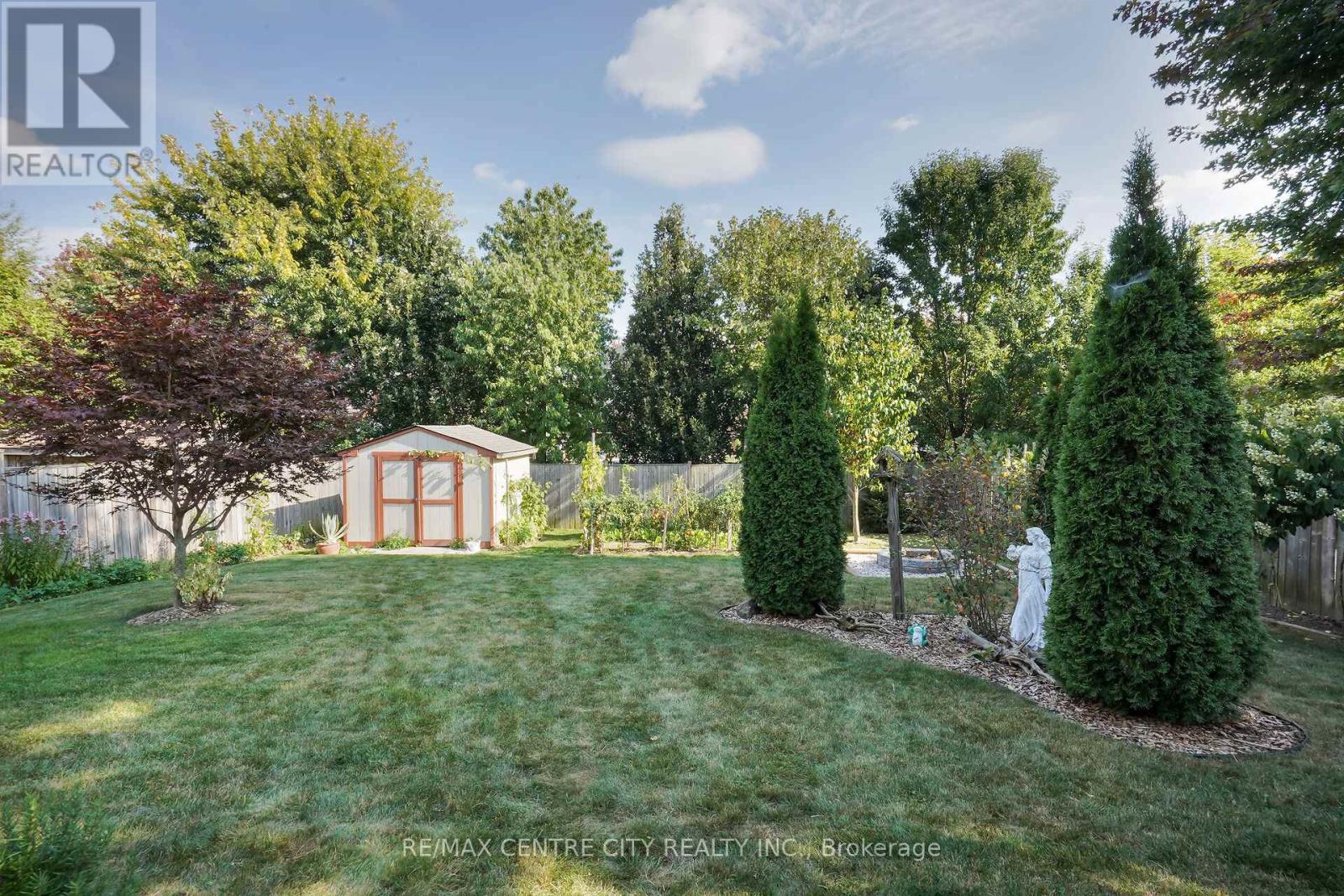 9 Willard Crescent, Middlesex Centre, Ontario  N0L 1R0 - Photo 43 - X12415100
