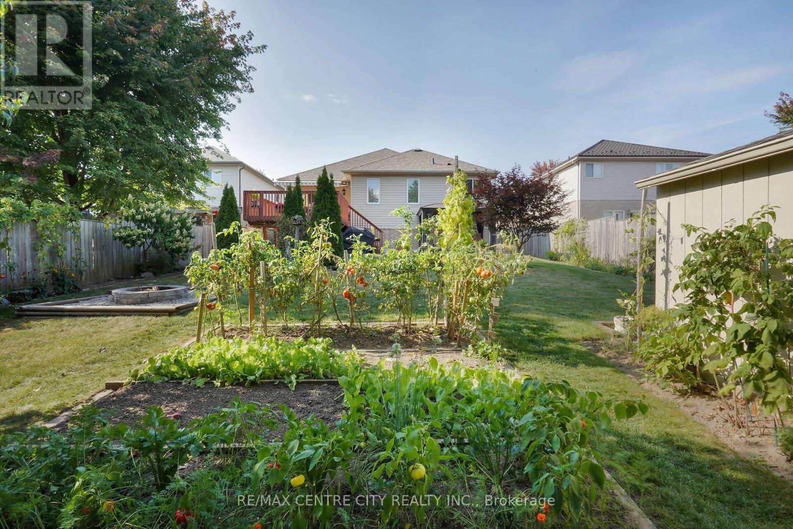 9 Willard Crescent, Middlesex Centre, Ontario  N0L 1R0 - Photo 45 - X12415100