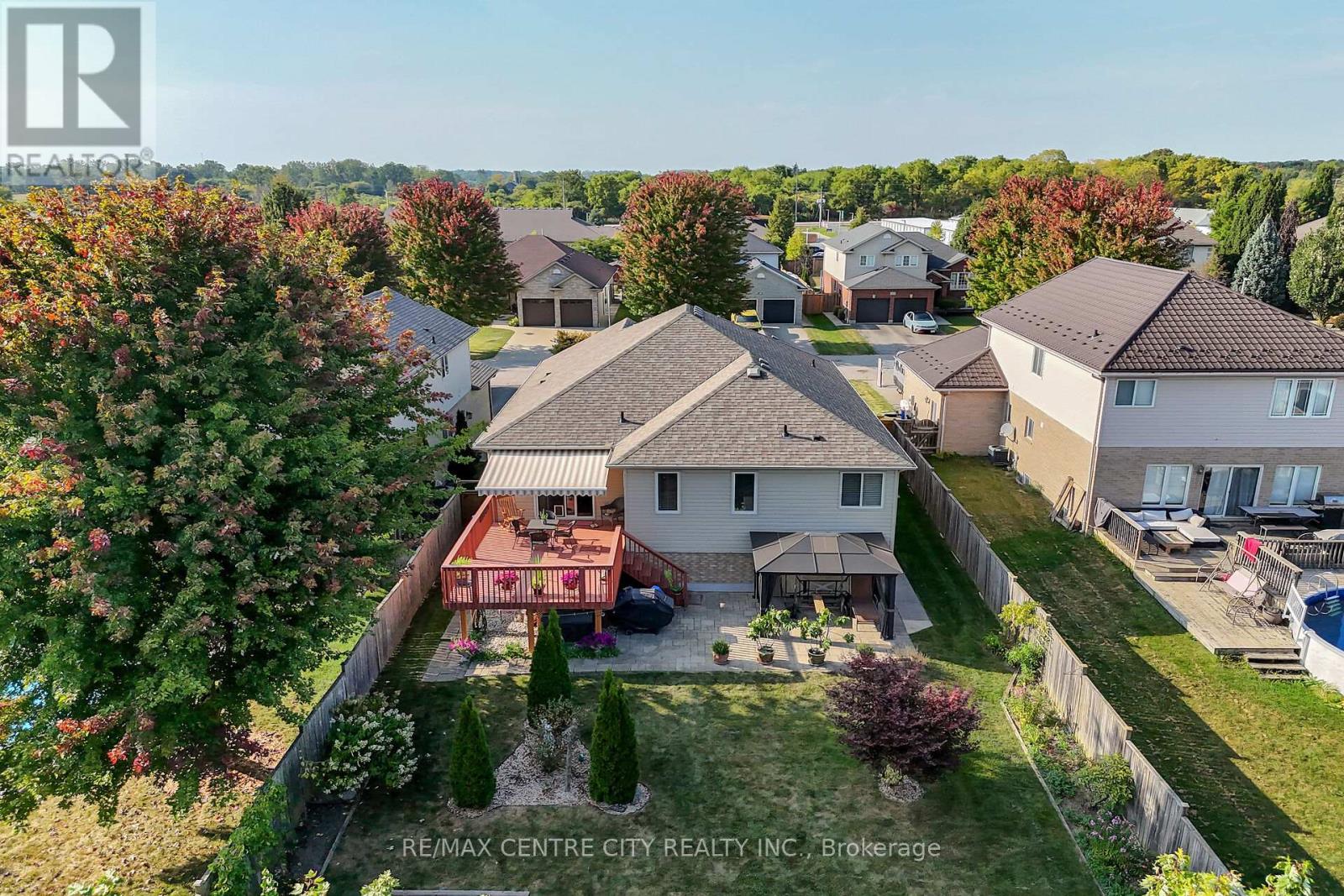 9 Willard Crescent, Middlesex Centre, Ontario  N0L 1R0 - Photo 49 - X12415100