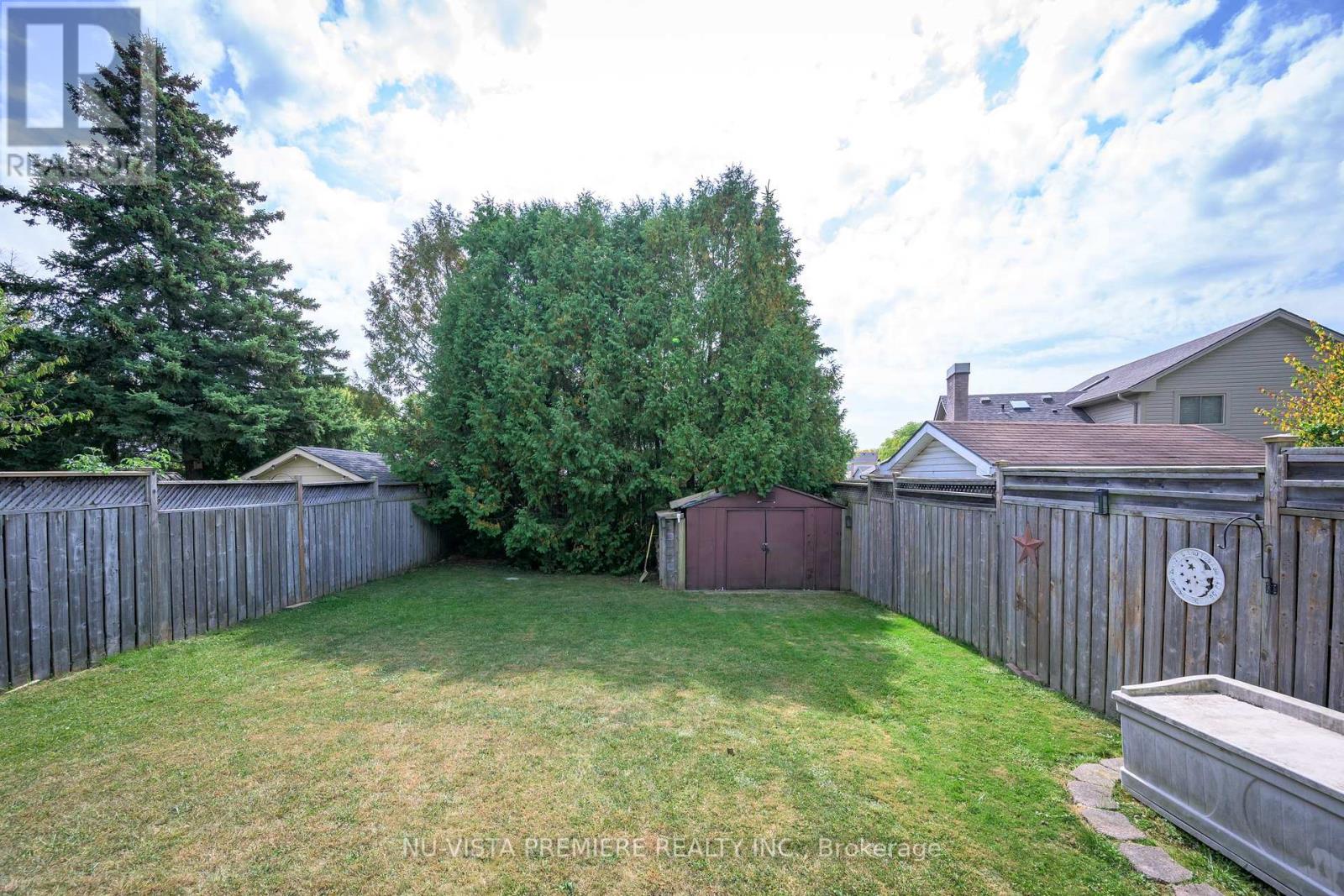 195 Banbury Road, London South, Ontario  N5Z 4M1 - Photo 8 - X12415121