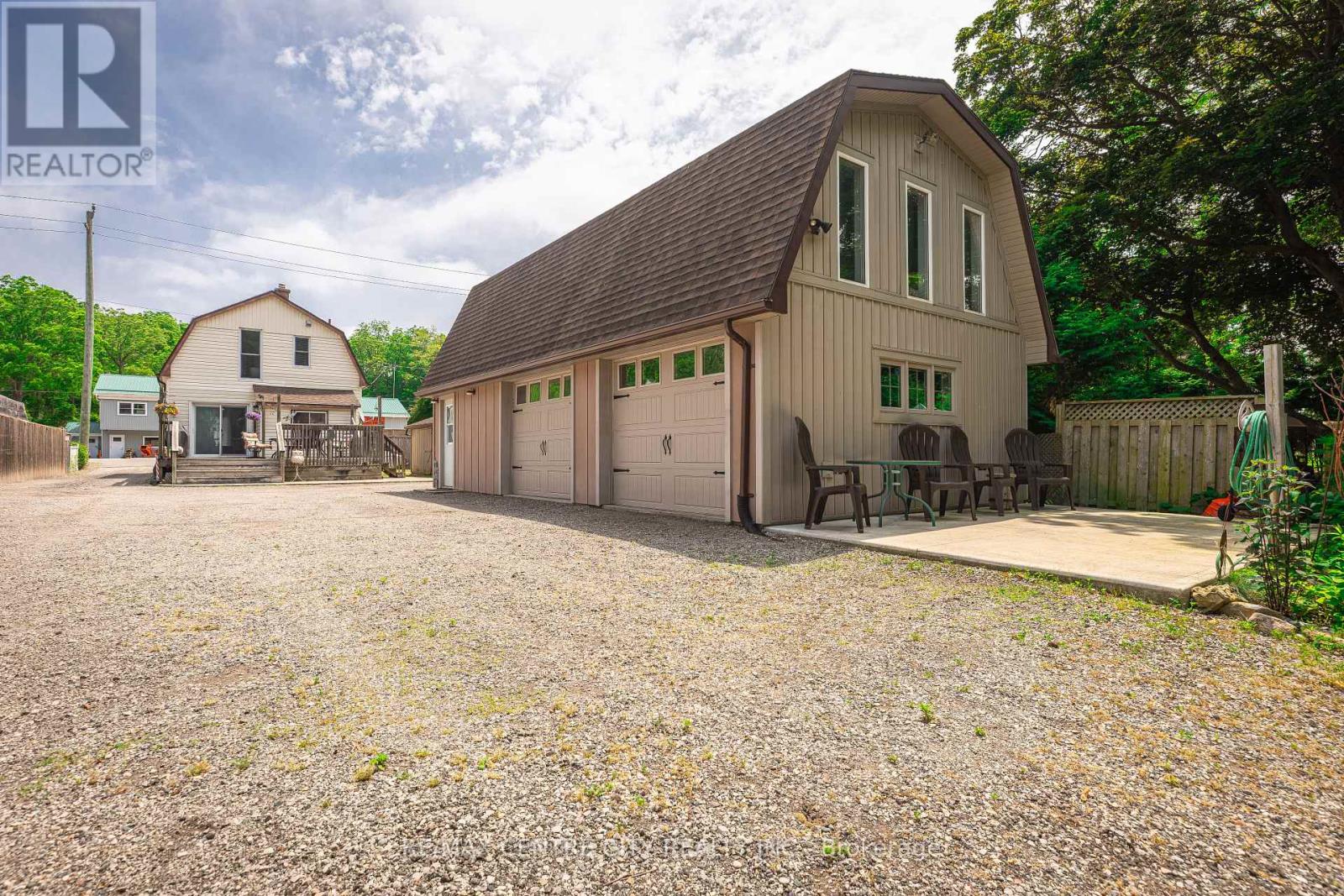 15 SUNSET DRIVE, St. Thomas, Ontario