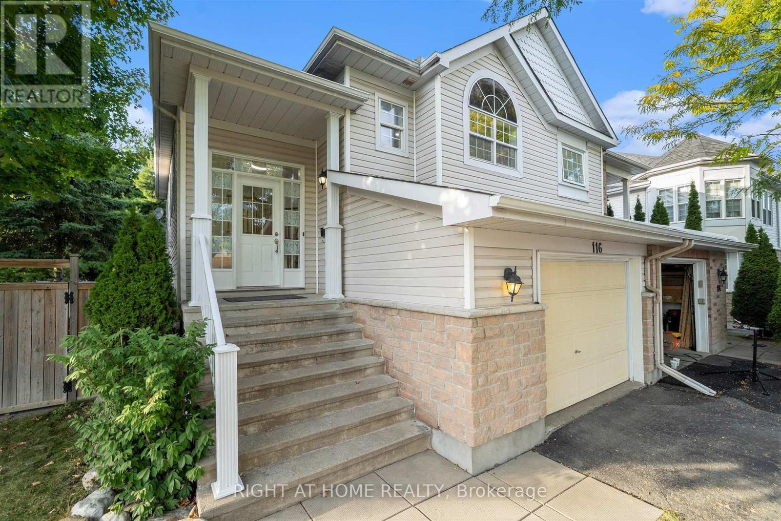 116 Calaveras Avenue, Ottawa, Ontario  K2J 4Z7 - Photo 3 - X12415005