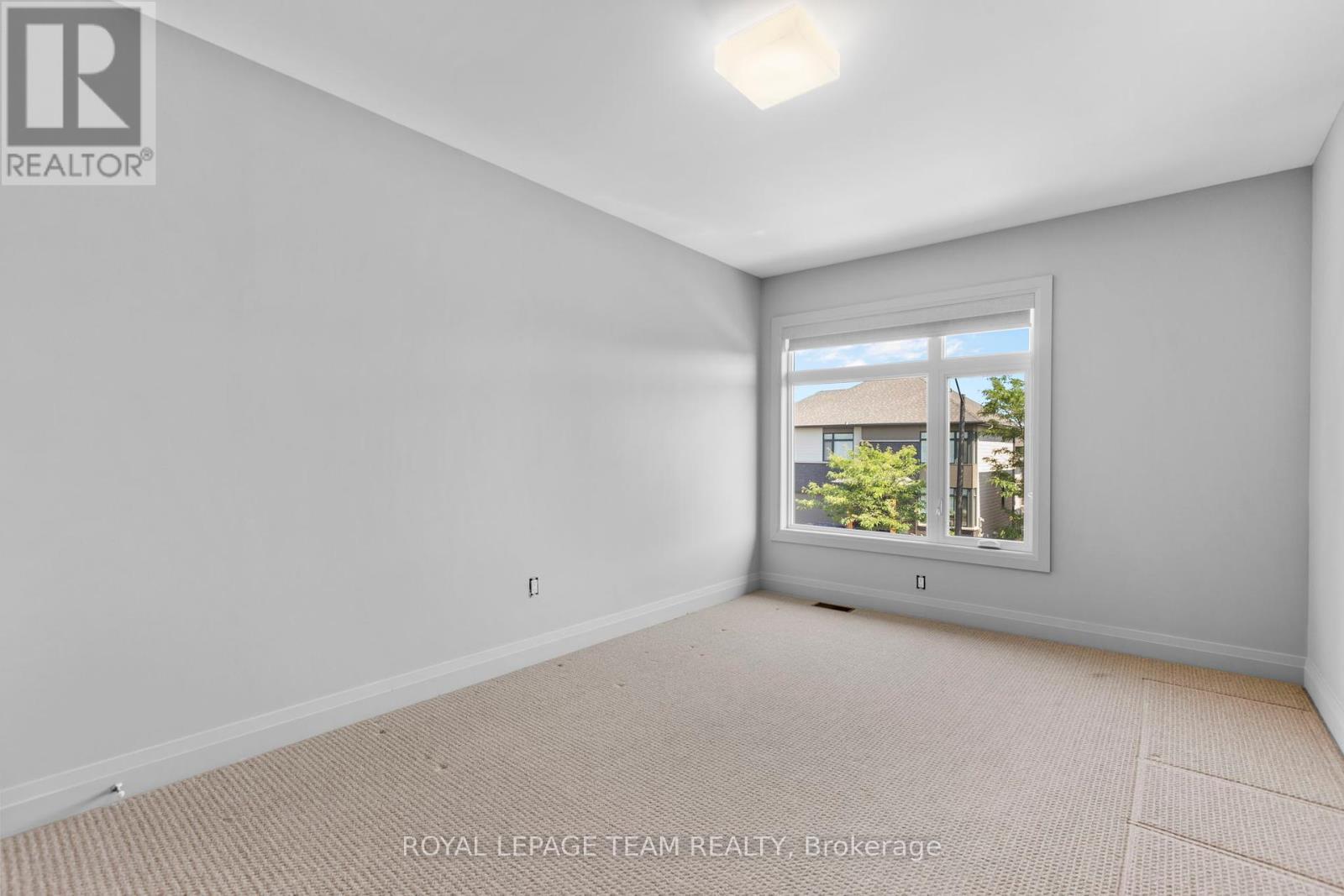 304 Long Acres Street, Ottawa, Ontario  K2M 0H1 - Photo 36 - X12415027