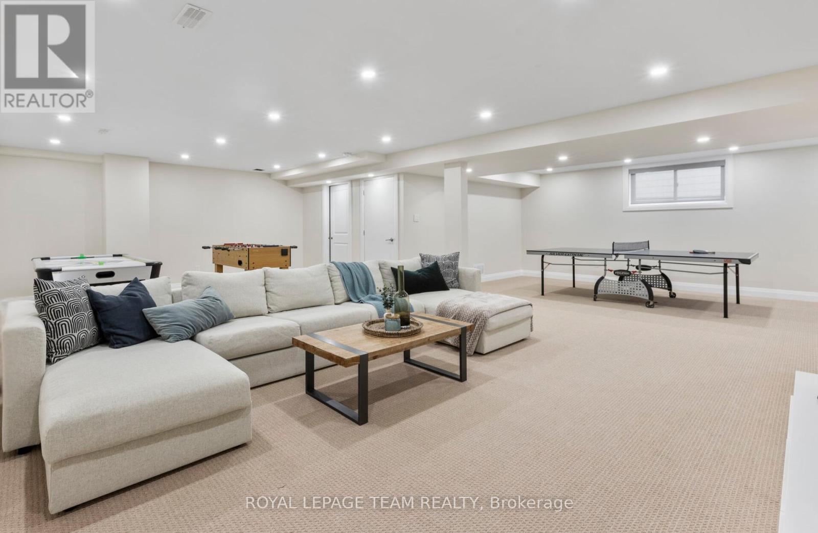304 Long Acres Street, Ottawa, Ontario  K2M 0H1 - Photo 41 - X12415027