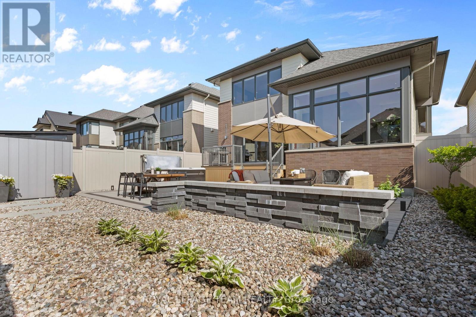 304 Long Acres Street, Ottawa, Ontario  K2M 0H1 - Photo 46 - X12415027