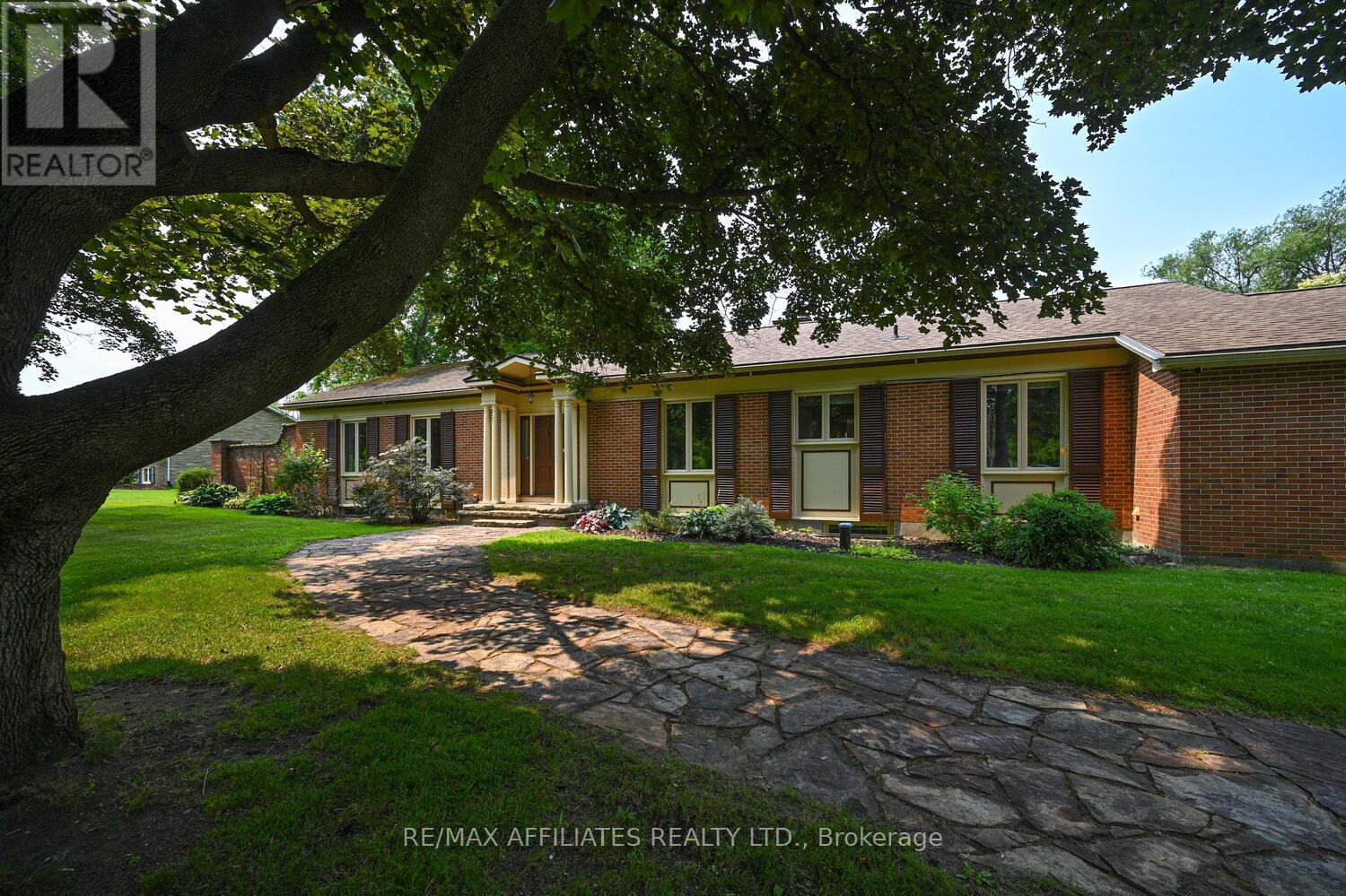 2995 43 Road, Montague, Ontario  K7A 5B8 - Photo 2 - X12415087