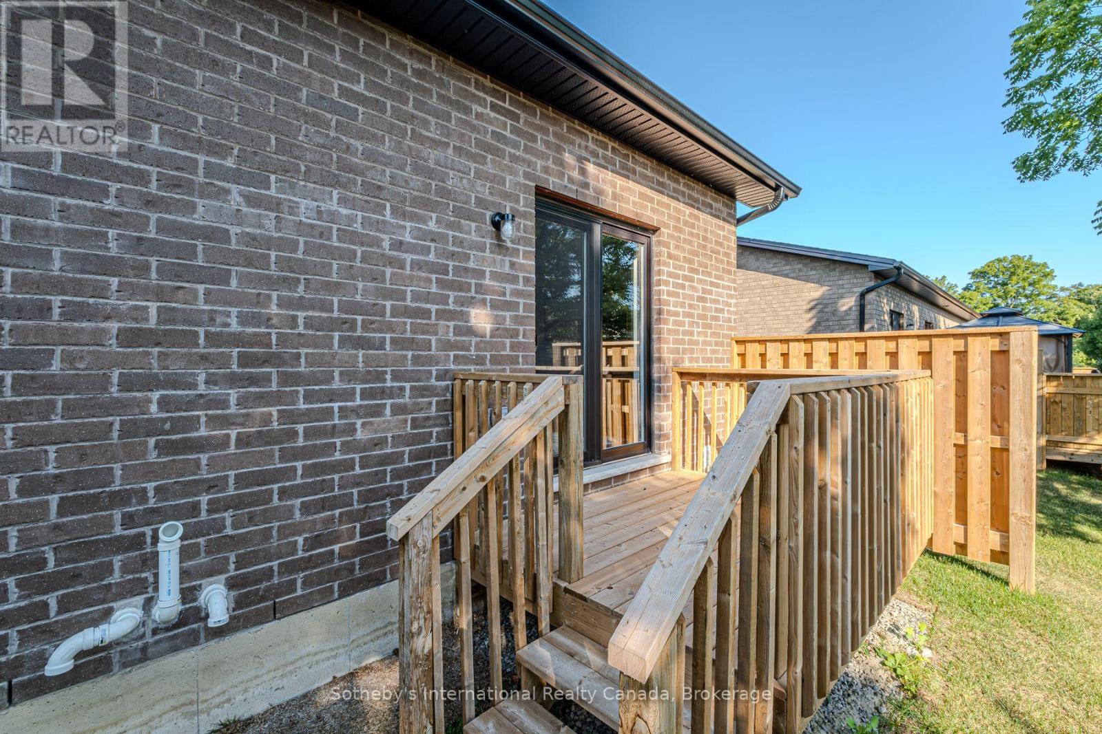 50 - 550 Grey Street, Brantford, Ontario  N3S 0C4 - Photo 43 - X12415126