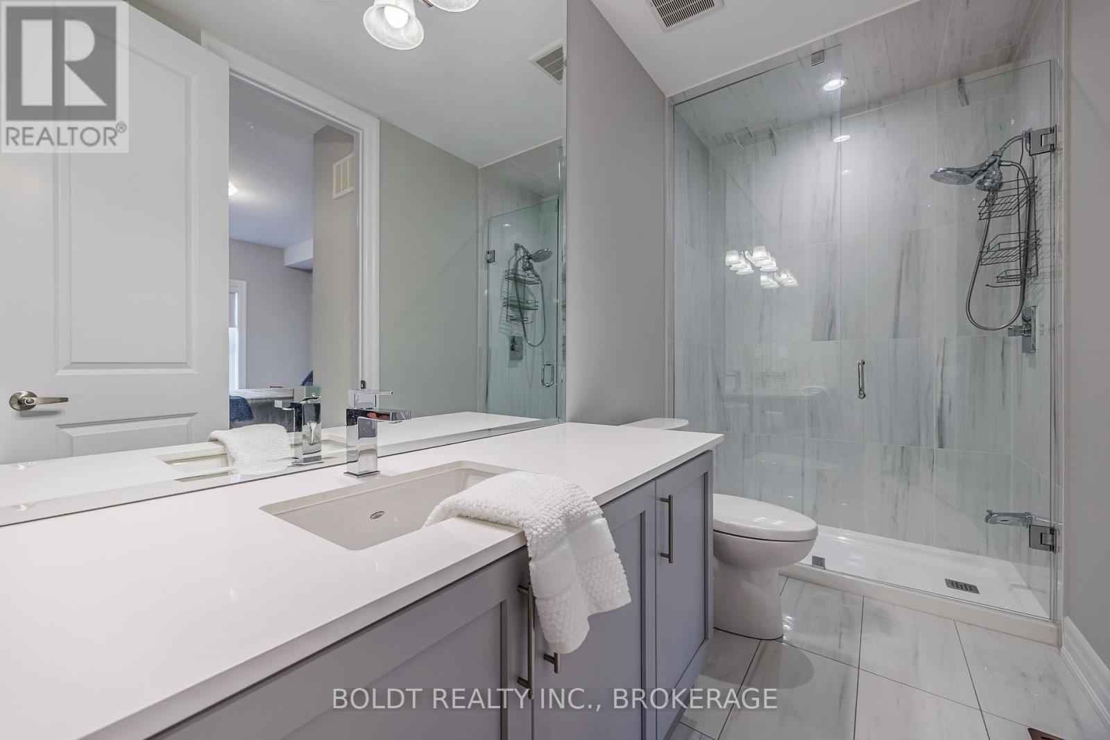 28 Windsor Circle, Niagara-On-The-Lake, Ontario  L0S 1J0 - Photo 13 - X12415015