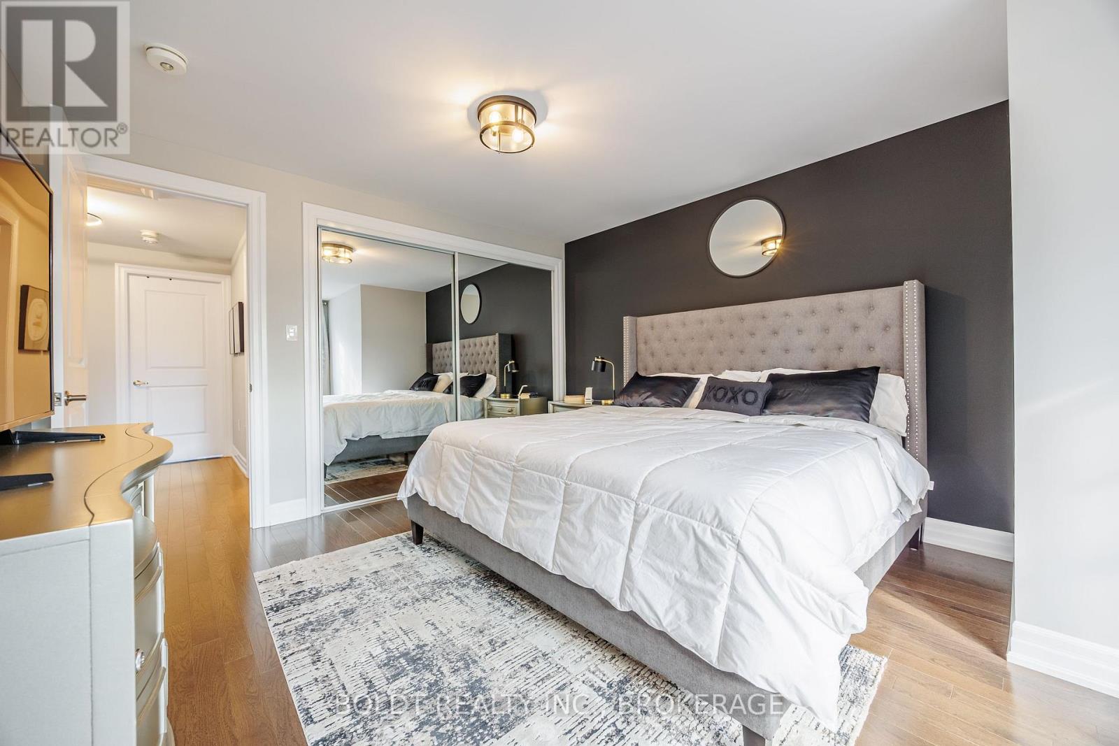 28 Windsor Circle, Niagara-On-The-Lake, Ontario  L0S 1J0 - Photo 18 - X12415015