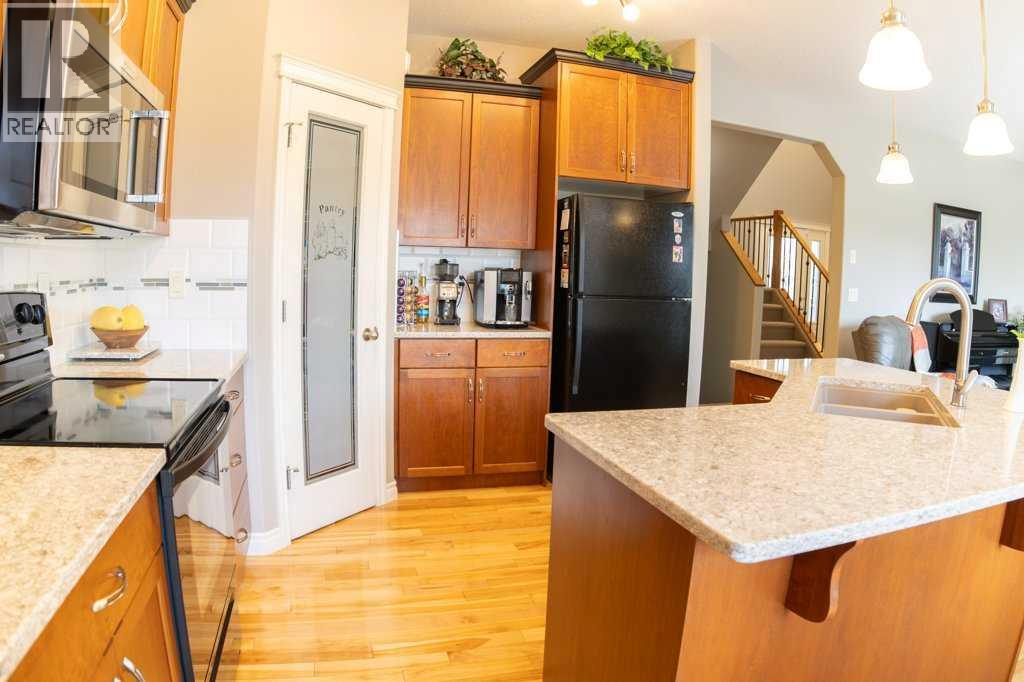 10 Argent Close, Red Deer, Alberta  T4R 3R4 - Photo 10 - A2257387