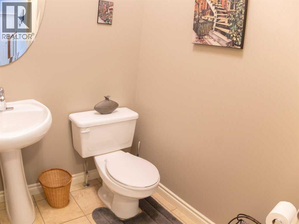 10 Argent Close, Red Deer, Alberta  T4R 3R4 - Photo 11 - A2257387