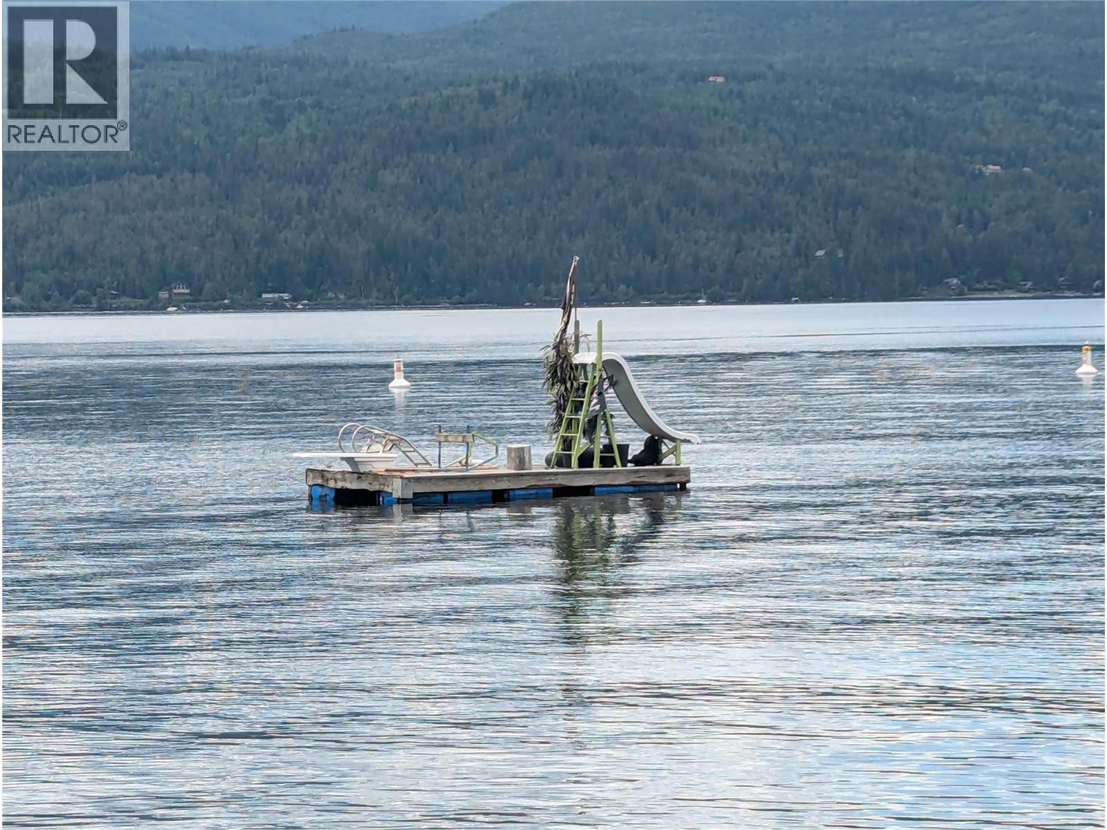 7780 Bentley Road, Anglemont, British Columbia  V0E 1M8 - Photo 56 - 10363441