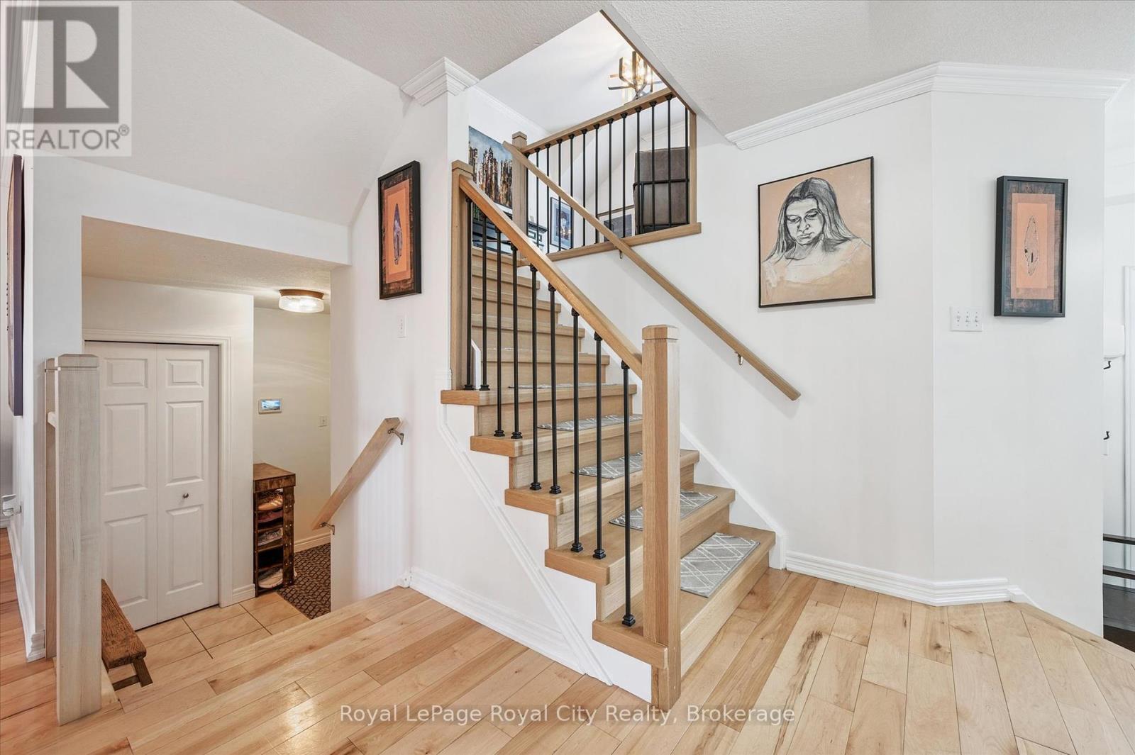 678 Mortimer Drive, Cambridge, Ontario  N3H 5R6 - Photo 22 - X12415115
