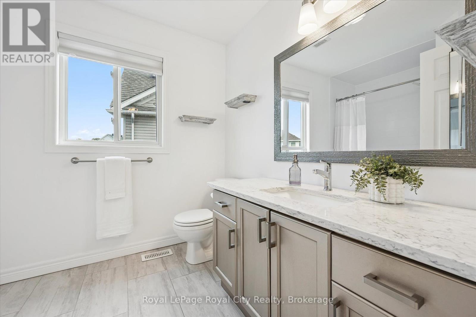 678 Mortimer Drive, Cambridge, Ontario  N3H 5R6 - Photo 36 - X12415115