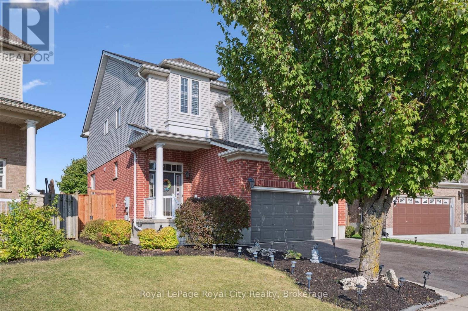 678 Mortimer Drive, Cambridge, Ontario  N3H 5R6 - Photo 3 - X12415115