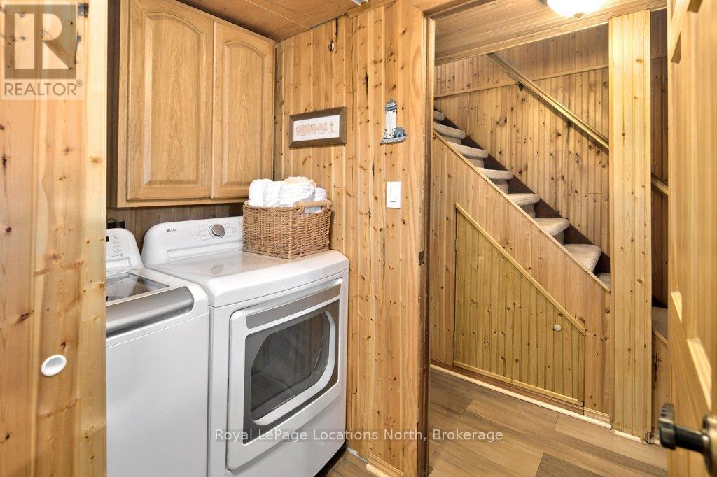 112 Cameron Street, Blue Mountains, Ontario  N0H 2P0 - Photo 16 - X12415157