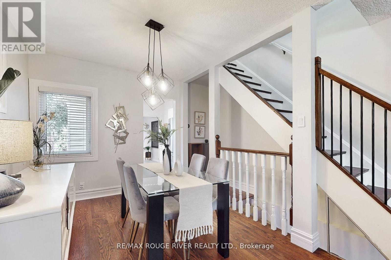 512 Main Street, Toronto, Ontario  M4C 4Y4 - Photo 10 - E12414923