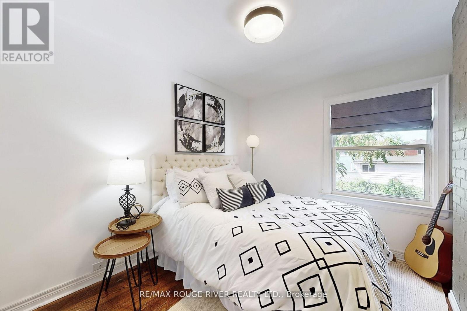 512 Main Street, Toronto, Ontario  M4C 4Y4 - Photo 19 - E12414923