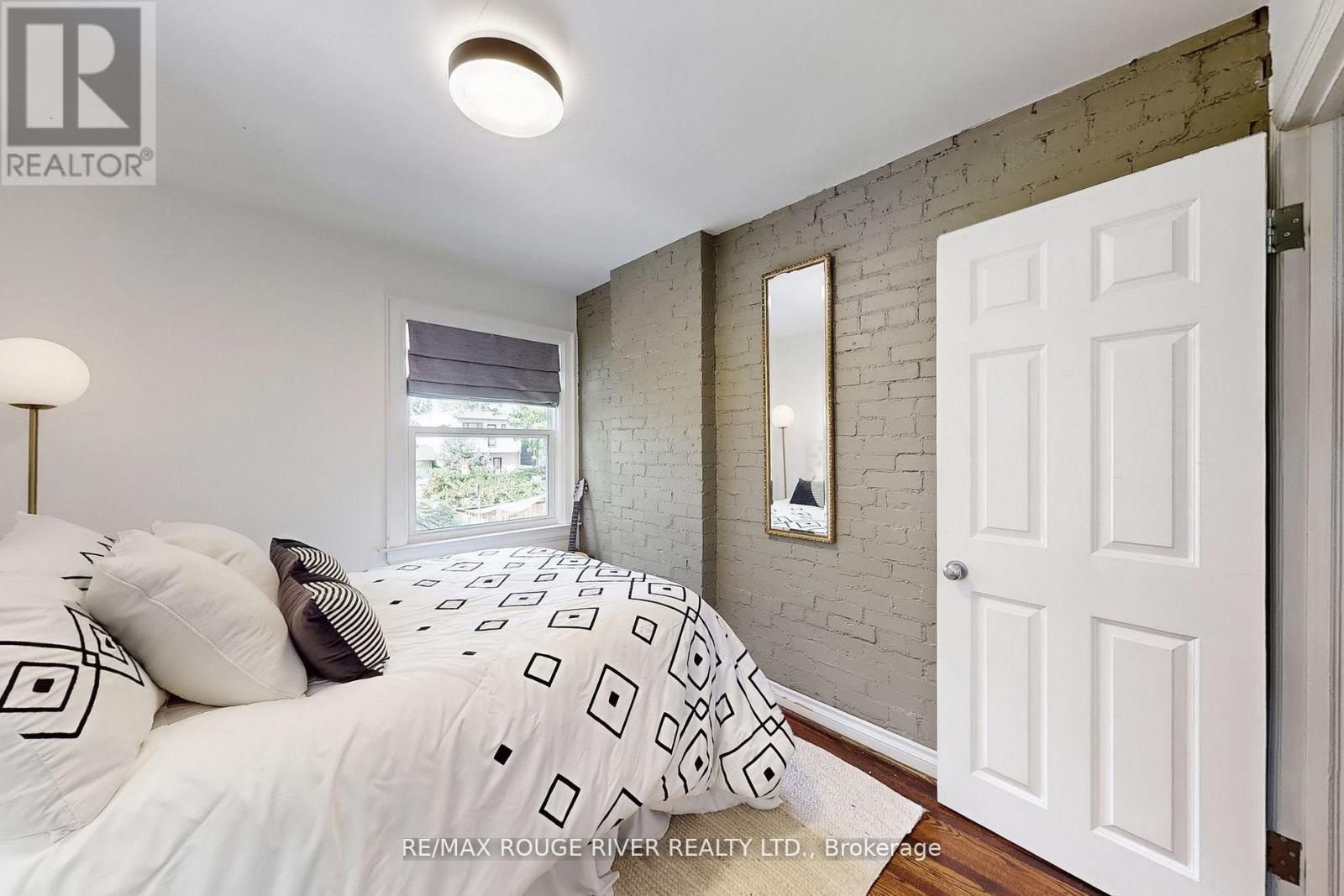 512 Main Street, Toronto, Ontario  M4C 4Y4 - Photo 20 - E12414923