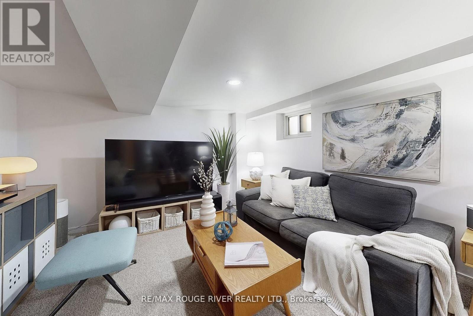 512 Main Street, Toronto, Ontario  M4C 4Y4 - Photo 23 - E12414923