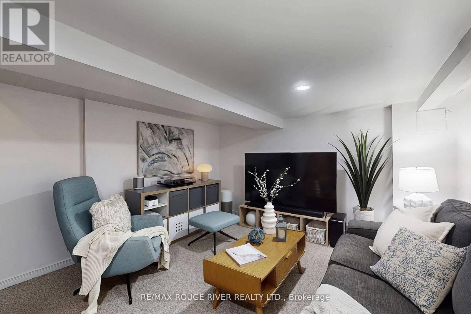 512 Main Street, Toronto, Ontario  M4C 4Y4 - Photo 24 - E12414923