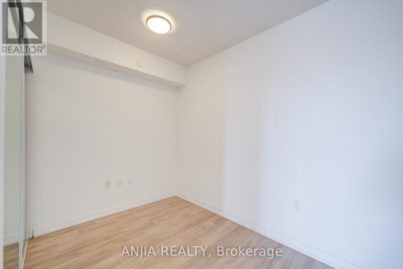 1213 - 1028 Mcnicoll Avenue, Toronto, Ontario  M1W 0B5 - Photo 10 - E12414957