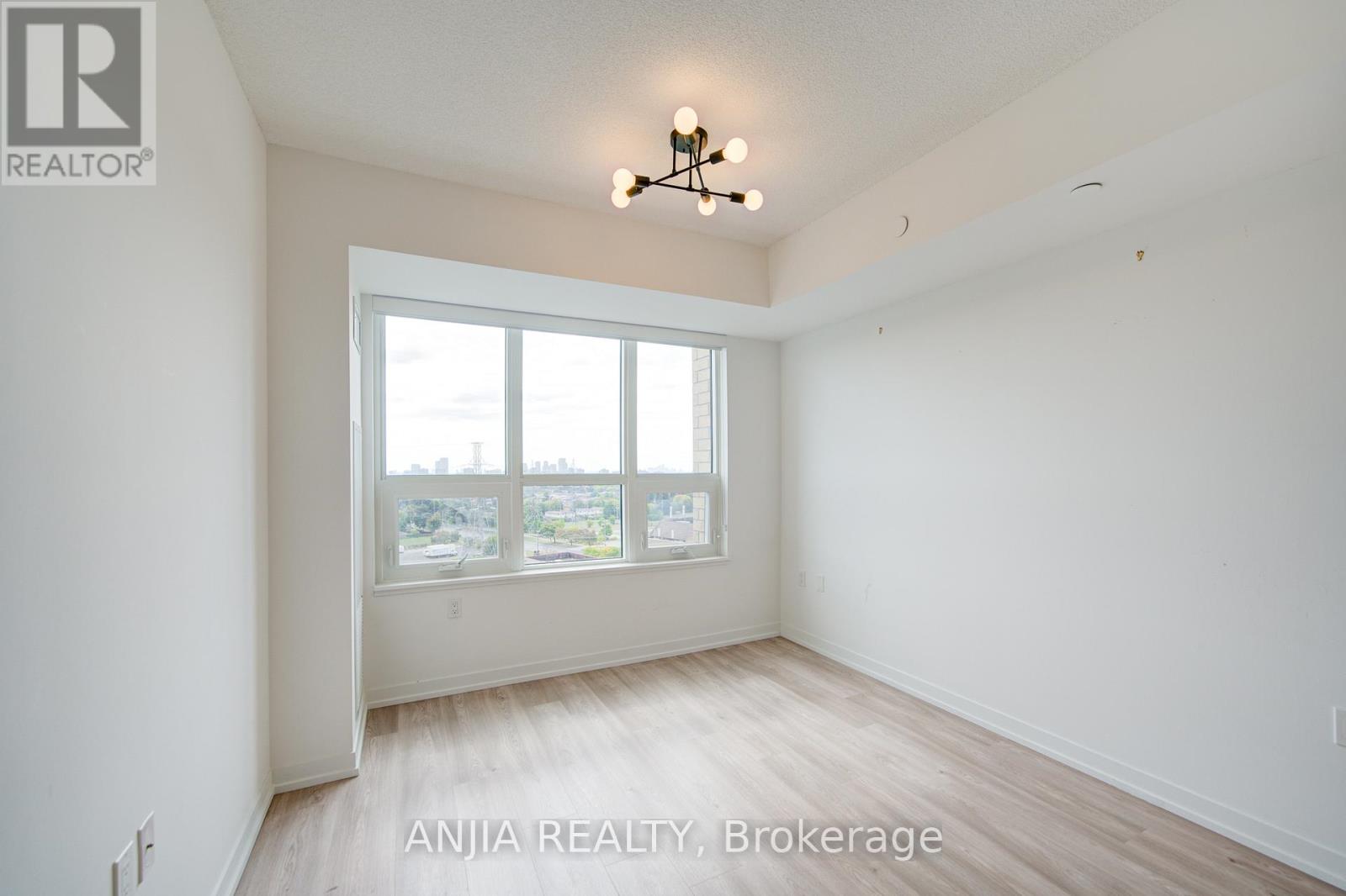 1213 - 1028 Mcnicoll Avenue, Toronto, Ontario  M1W 0B5 - Photo 18 - E12414957