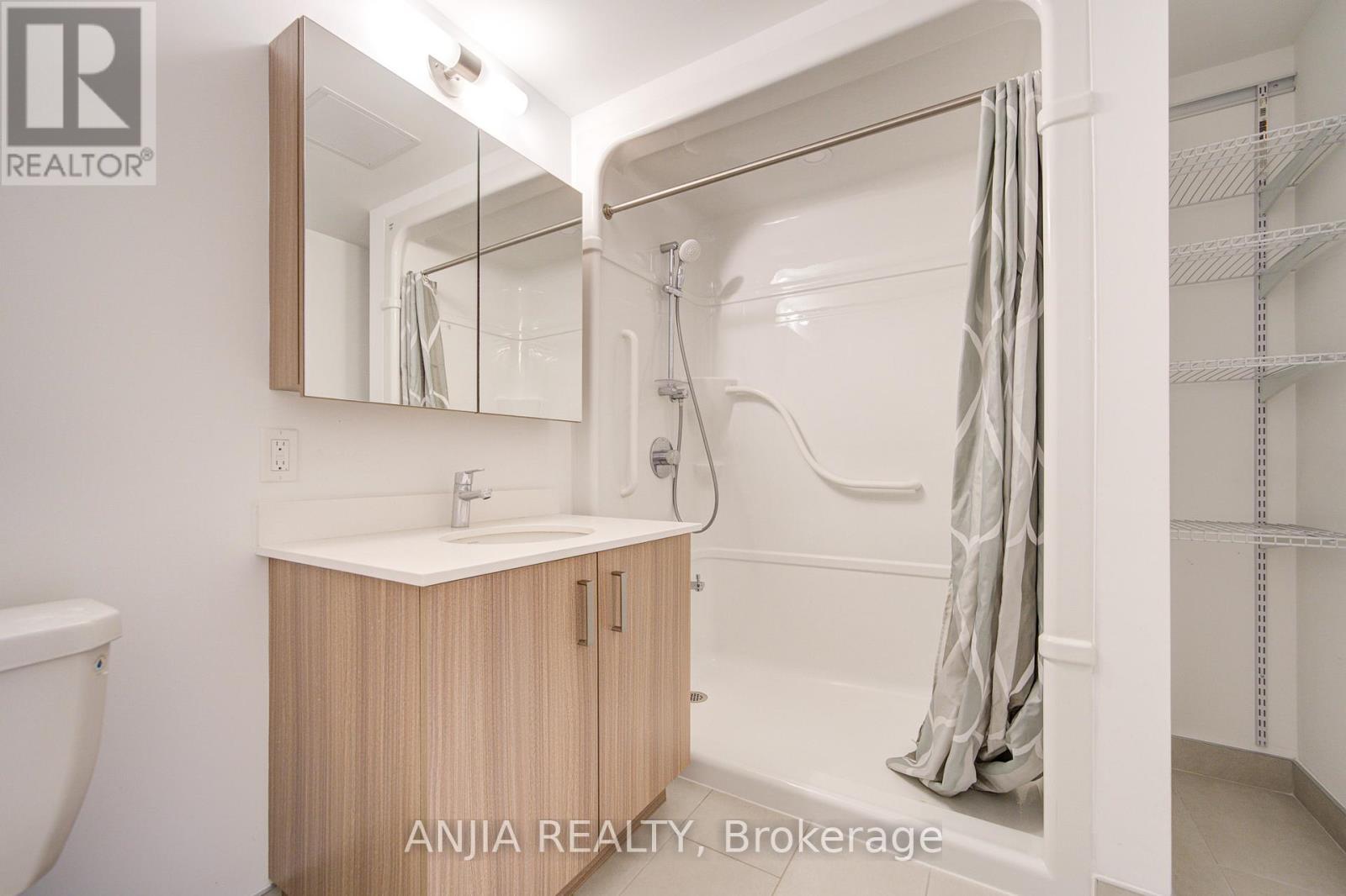 1213 - 1028 Mcnicoll Avenue, Toronto, Ontario  M1W 0B5 - Photo 28 - E12414957
