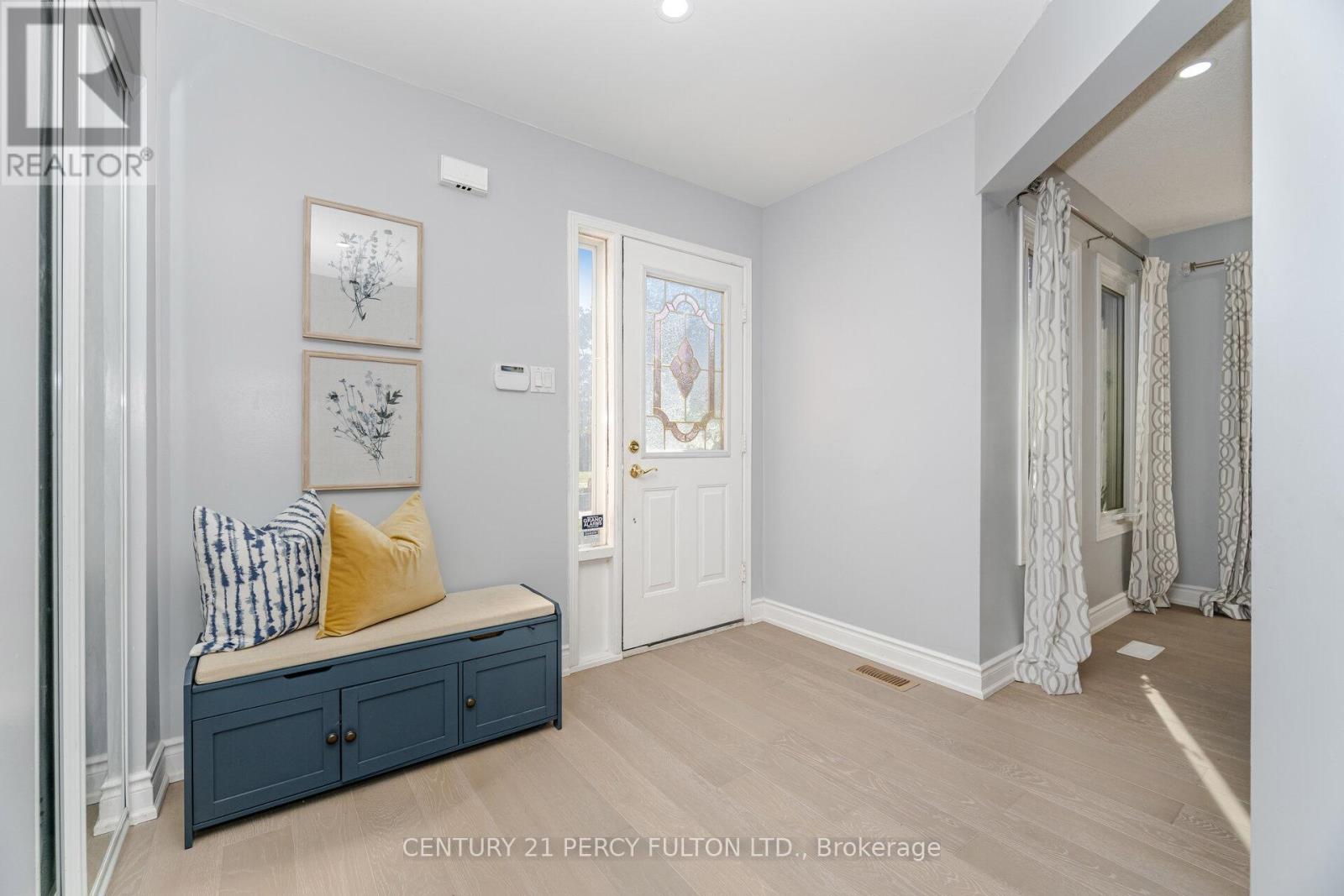 14 Keeble Crescent, Ajax, Ontario  L1T 3R8 - Photo 2 - E12414958
