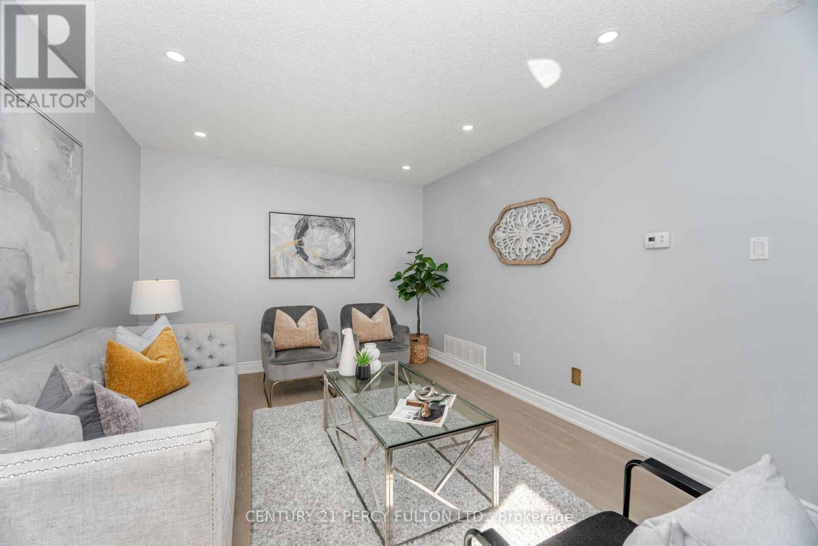 14 Keeble Crescent, Ajax, Ontario  L1T 3R8 - Photo 5 - E12414958