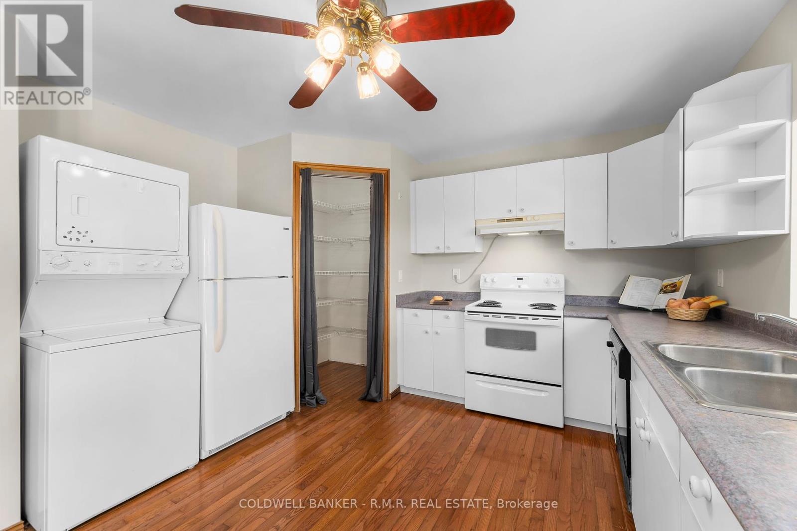 550 Angeline Street N, Kawartha Lakes (Ops), Ontario  K9V 4R1 - Photo 18 - X12291596