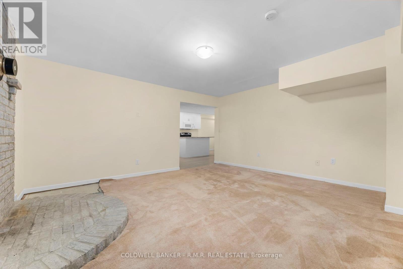 550 Angeline Street N, Kawartha Lakes (Ops), Ontario  K9V 4R1 - Photo 32 - X12291596
