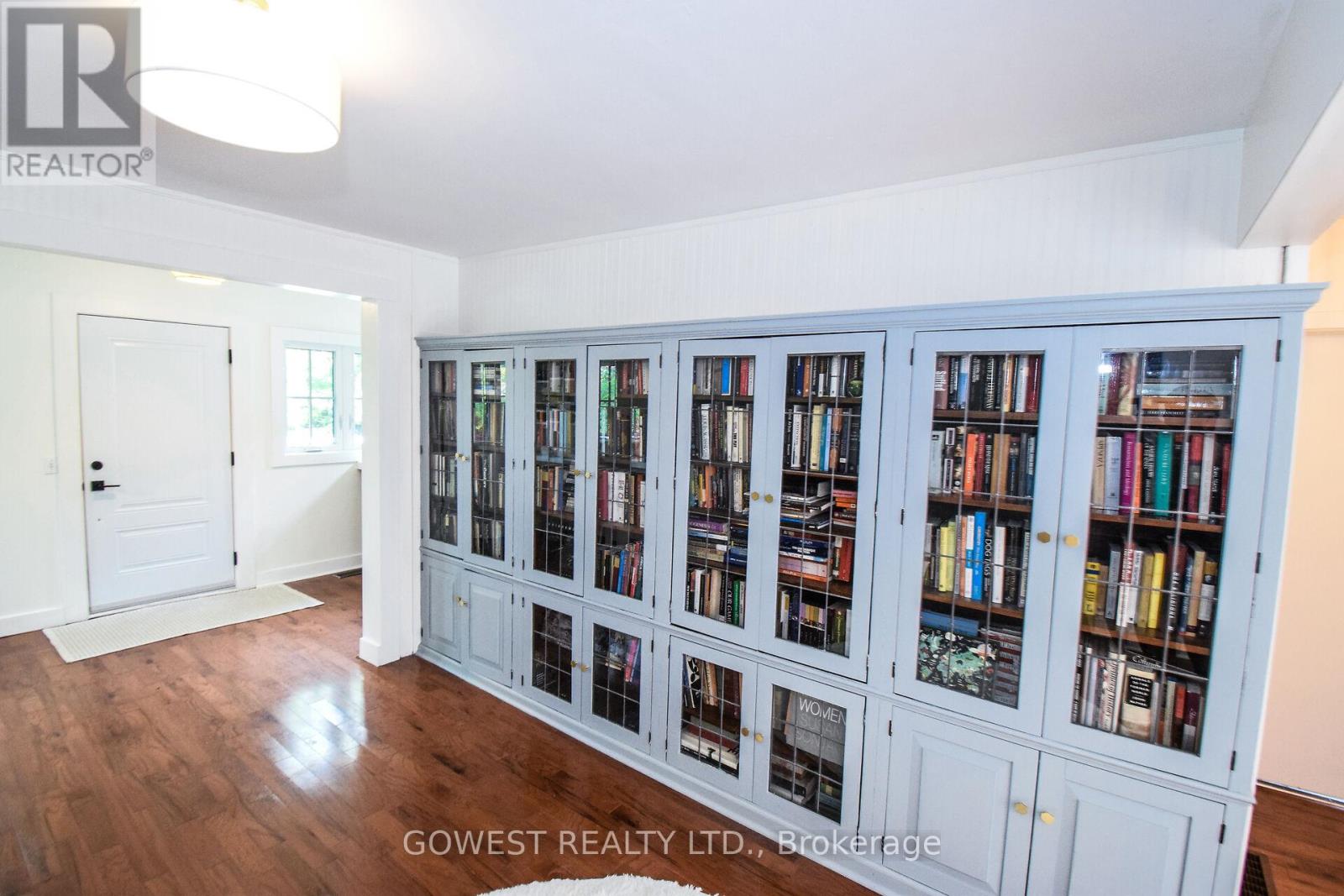 98 Delater Street, Niagara-On-The-Lake (Town), Ontario  L0S 1J0 - Photo 7 - X12412707