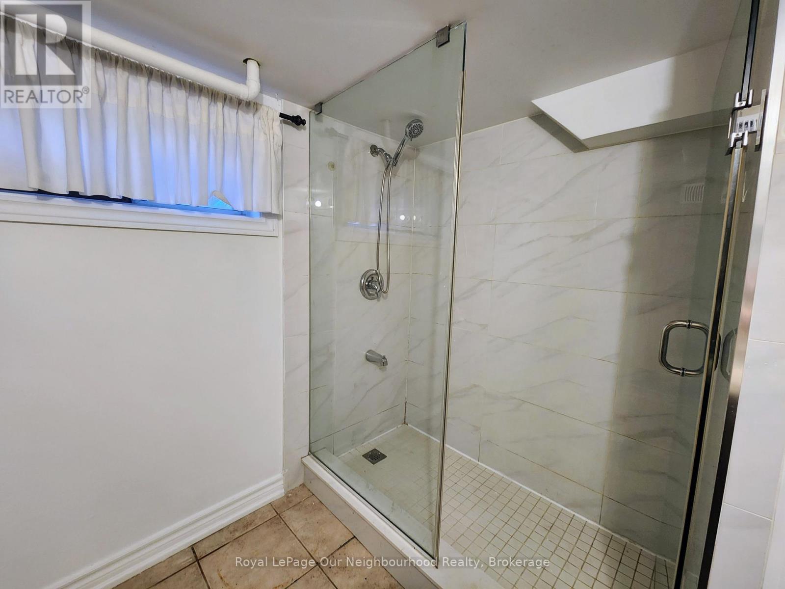 Lower - 225 Fourth Avenue, Oshawa, Ontario  L1H 3L6 - Photo 5 - E12415107