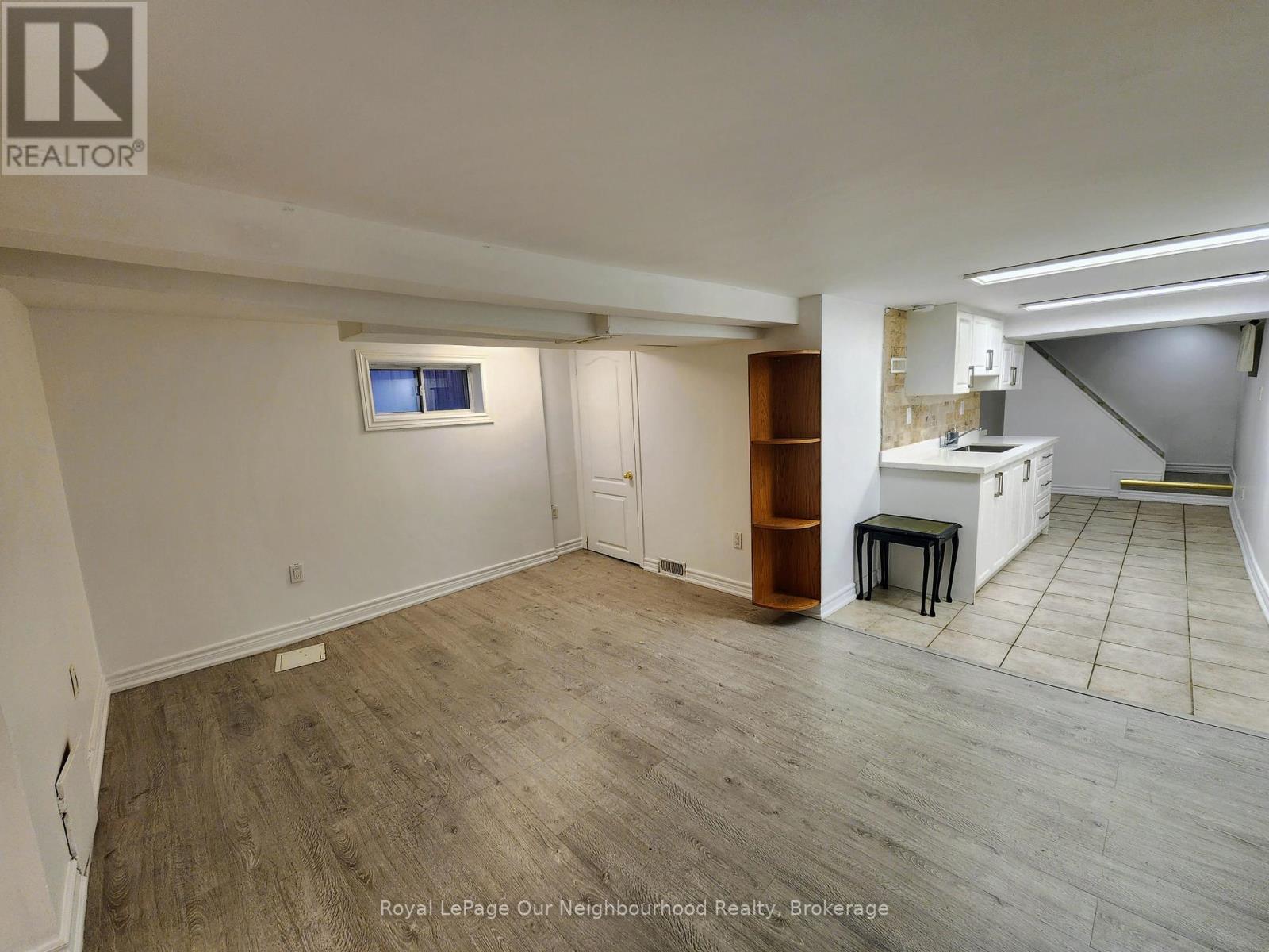 Lower - 225 Fourth Avenue, Oshawa, Ontario  L1H 3L6 - Photo 3 - E12415107