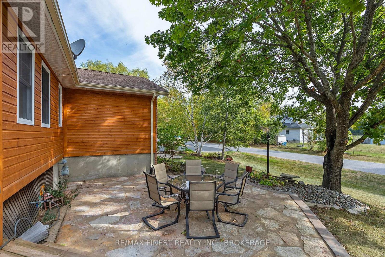 939 Ellen Avenue, Kingston, Ontario  K0H 1S0 - Photo 36 - X12414589