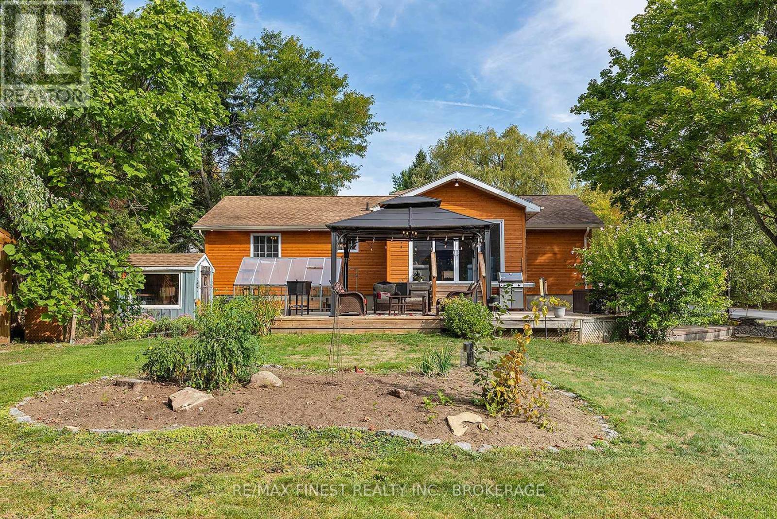 939 Ellen Avenue, Kingston, Ontario  K0H 1S0 - Photo 44 - X12414589