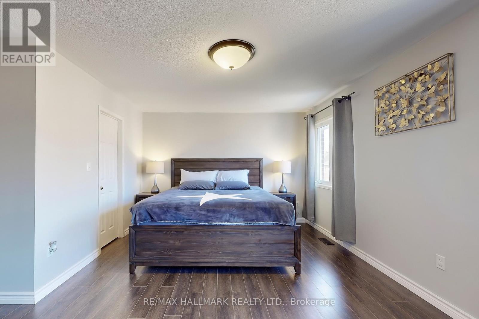 10 Chambersburg Way, Whitchurch-Stouffville (Stouffville), Ontario  L4A 0P3 - Photo 22 - N12414909