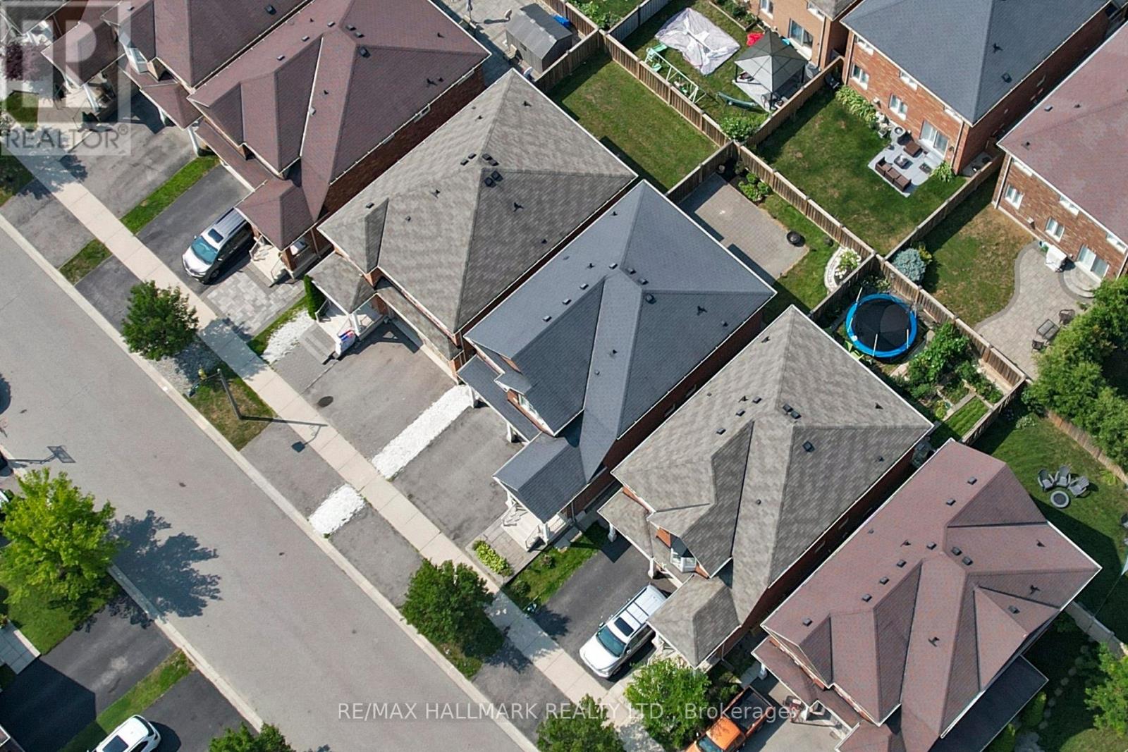 10 Chambersburg Way, Whitchurch-Stouffville (Stouffville), Ontario  L4A 0P3 - Photo 45 - N12414909