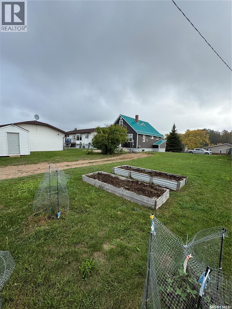 529 Albert Street, Hudson Bay, Saskatchewan  S0E 0Y0 - Photo 49 - SK018822