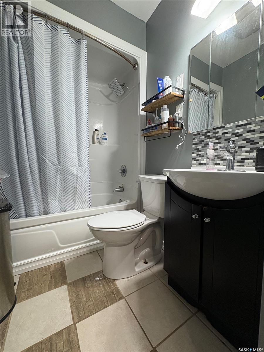 168 Toronto Street, Regina, Saskatchewan  S4R 1L7 - Photo 12 - SK018834