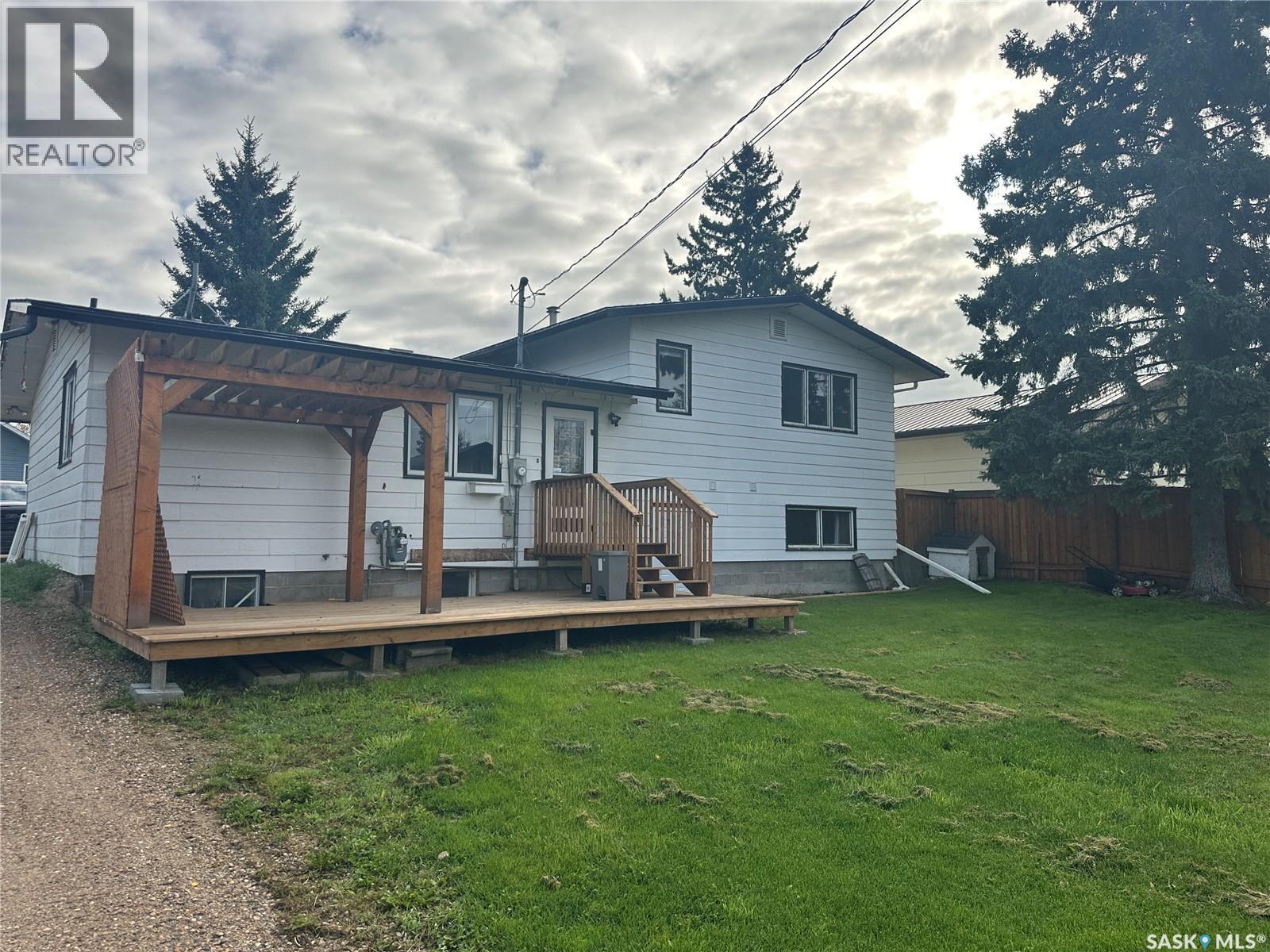 112 5th Avenue N, Big River, Saskatchewan  S0J 0E0 - Photo 5 - SK018817