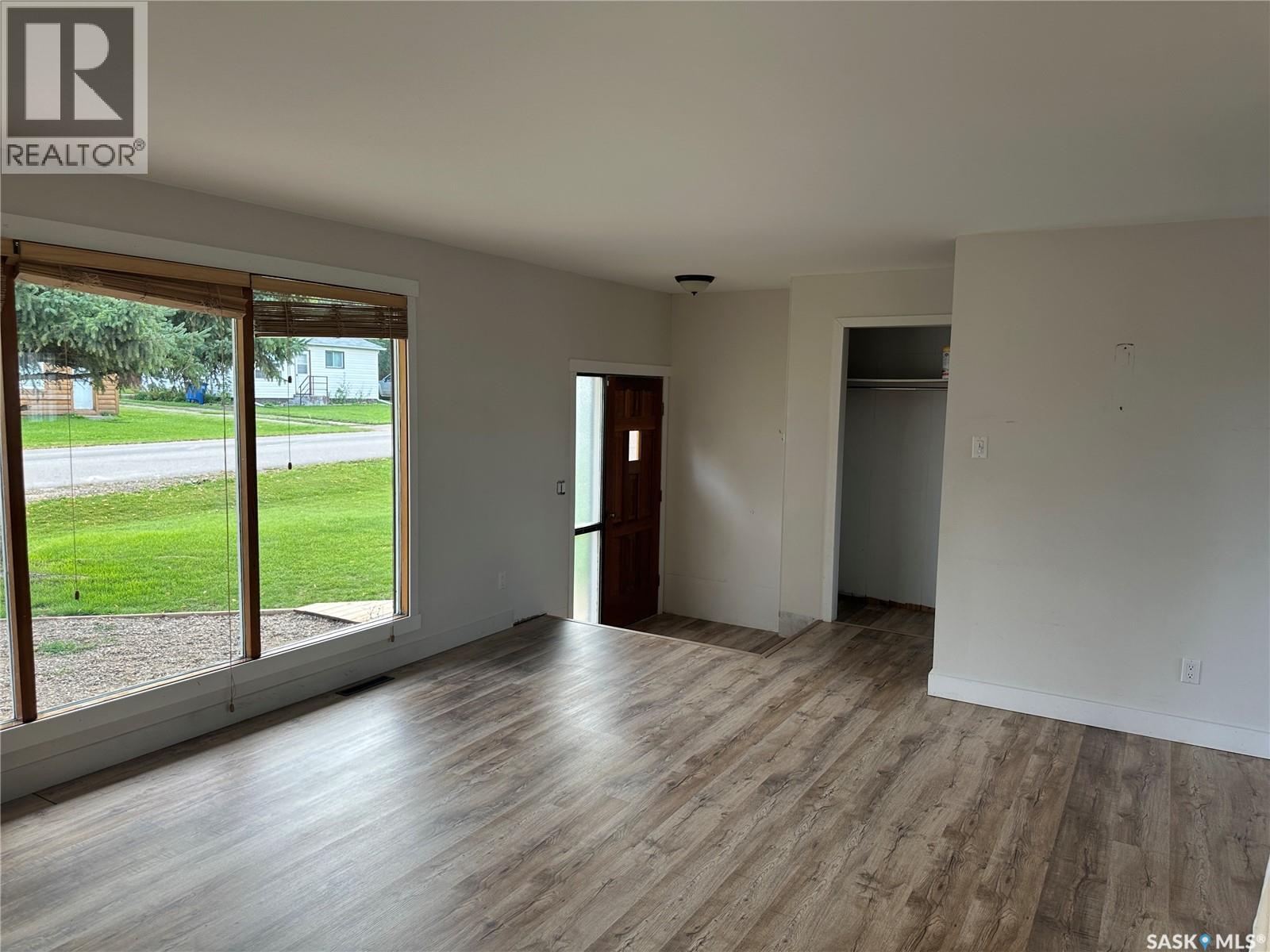 112 5th Avenue N, Big River, Saskatchewan  S0J 0E0 - Photo 6 - SK018817
