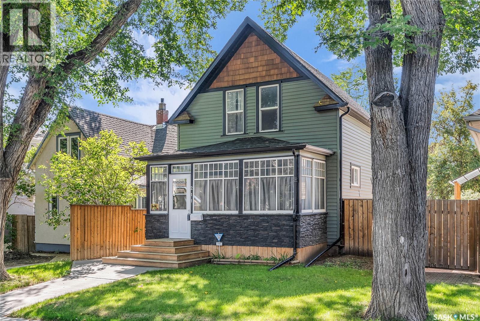 211 28th Street W, Saskatoon, Saskatchewan  S7L 0K4 - Photo 3 - SK018783