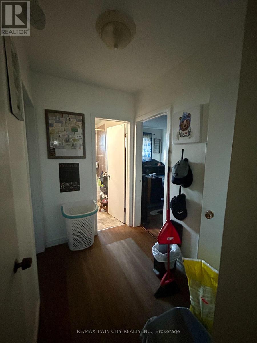 115 Baldwin Avenue, Brantford, Ontario  N3S 1H9 - Photo 14 - X12221992