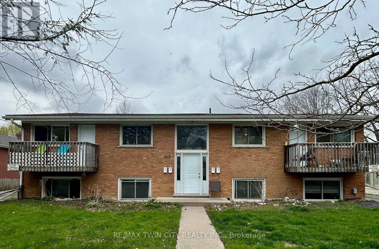 115 BALDWIN AVENUE, Brantford, Ontario