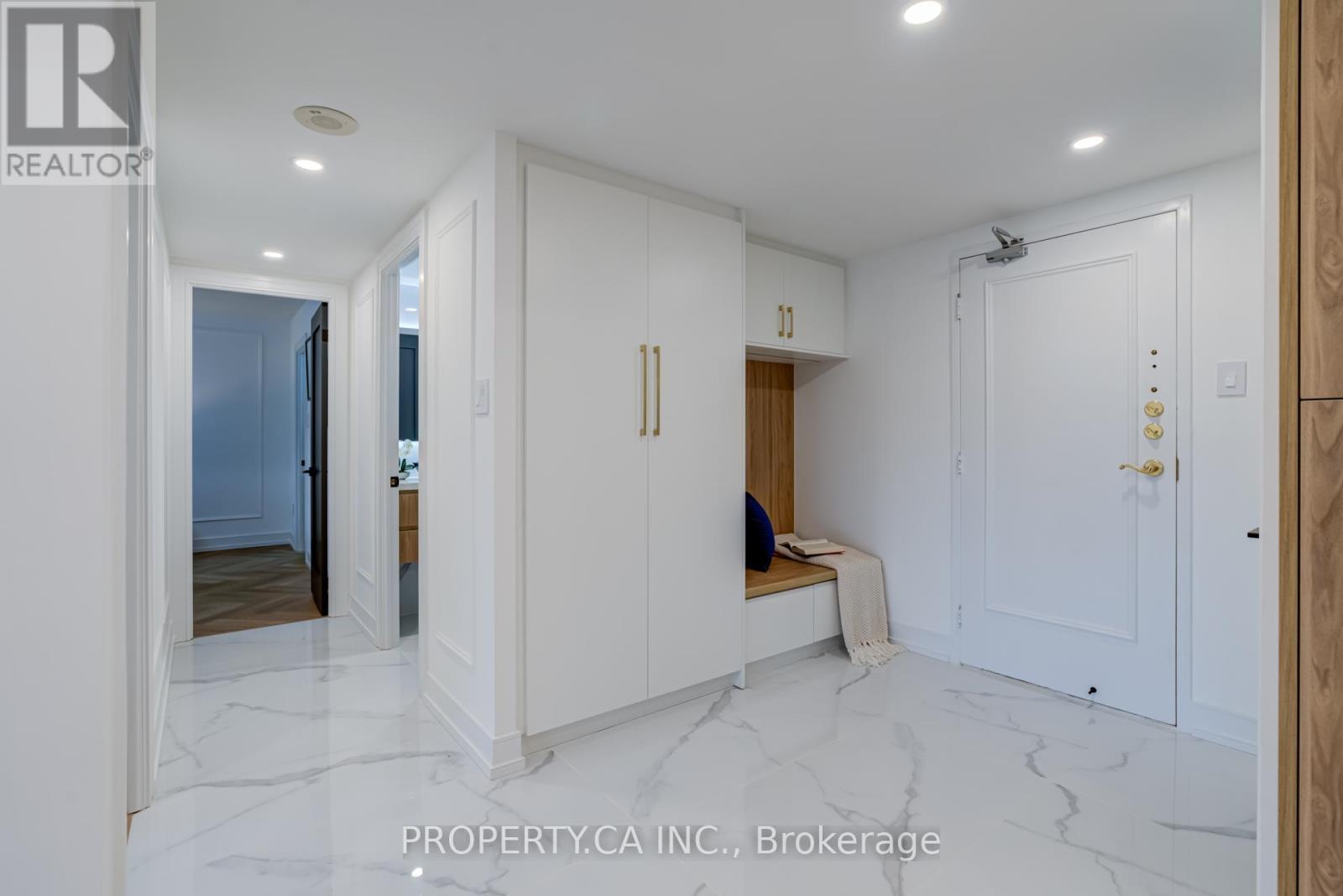 306 - 2175 Marine Drive, Oakville, Ontario  L6L 5L5 - Photo 19 - W12414920
